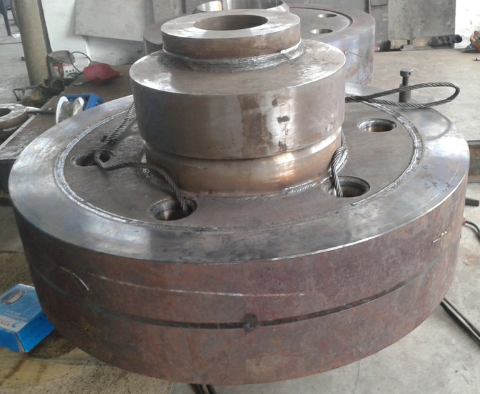 大型偏心齿轮焊接